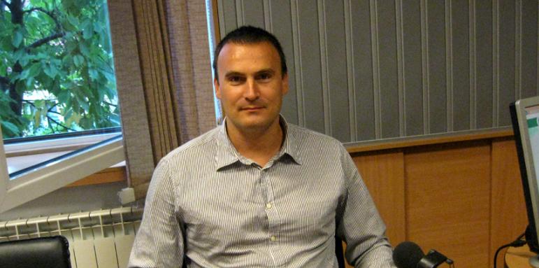 Доц. Карамфилов:Търсете лекар при лесна умора и болка в гърдите